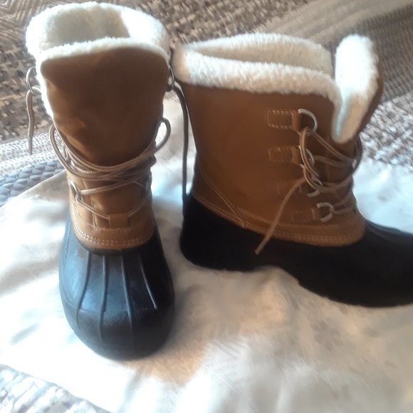 Airwalk Other - MEN'S WINTER BOOTS ONLY WORE 1 x